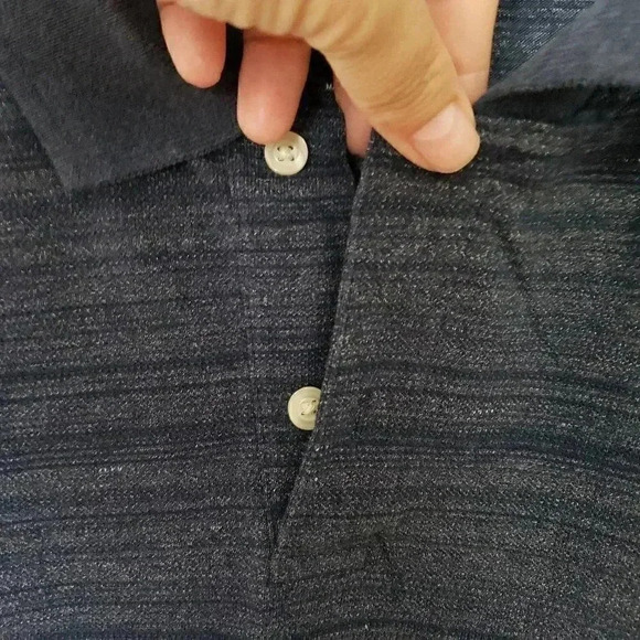 ♥Gap polo shirt   - Picture 2 of 6